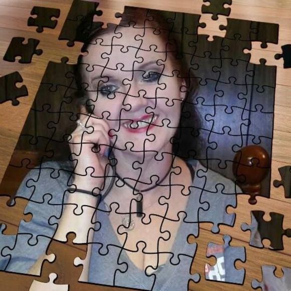 Meet your Posher, Angela - Picture 1 of 1